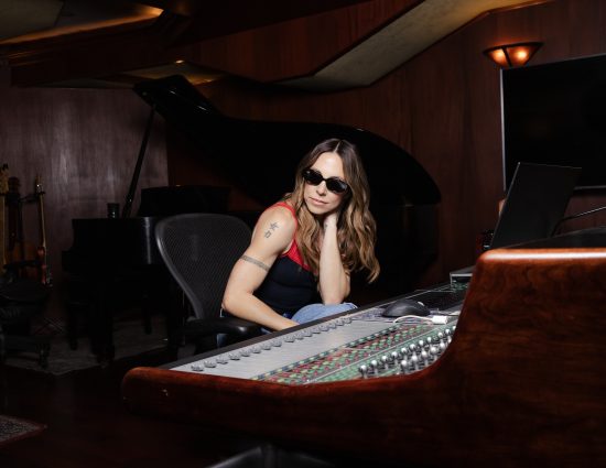 Mel C – Teams Up With Sunglasses Hut