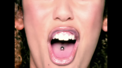 Who_Do_You_Think_You_Are_28Director_s_Cut29__-00808.png