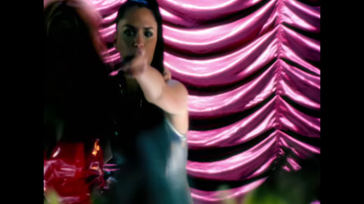 Who_Do_You_Think_You_Are_-01671.png