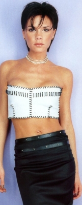 1999_-_Christmas_Spiceworld_UK_Tour_-_Set__2_284929.jpg