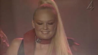 Europe_Music_Awards__-00453~0.jpg