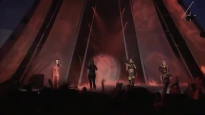 Europe_Music_Awards__-00764~0.jpg