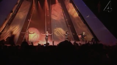Europe_Music_Awards__-00982~0.jpg
