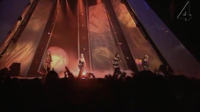 Europe_Music_Awards__-00991~0.jpg