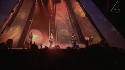 Europe_Music_Awards__-00994~0.jpg