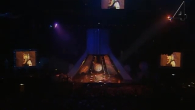 Europe_Music_Awards__-03093.jpg
