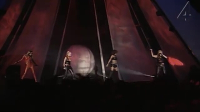 Europe_Music_Awards__-04972.jpg