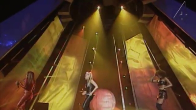 Europe_Music_Awards__-05247.jpg