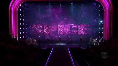 Victoria_s_Secret_Fashion_Show_-00653~0.jpg