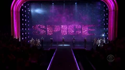 Victoria_s_Secret_Fashion_Show_-00665~0.jpg