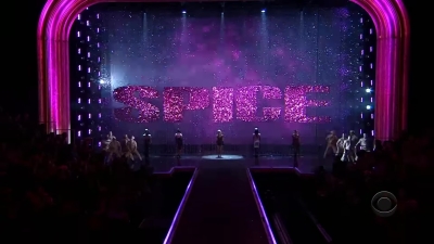Victoria_s_Secret_Fashion_Show_-00666~0.jpg