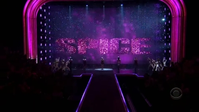 Victoria_s_Secret_Fashion_Show_-00689~0.jpg