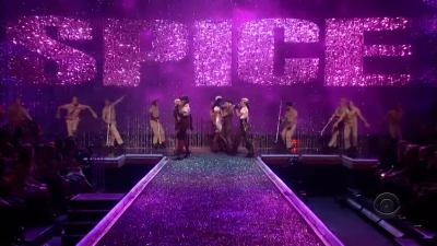 Victoria_s_Secret_Fashion_Show_-01276.jpg