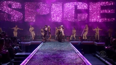 Victoria_s_Secret_Fashion_Show_-01281.jpg