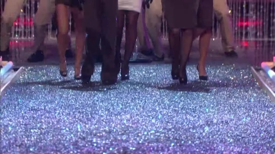 Victoria_s_Secret_Fashion_Show_-01885.jpg