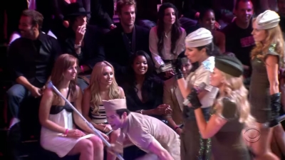 Victoria_s_Secret_Fashion_Show_-02210.jpg