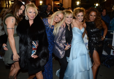 Viva_Forever21_Musical_Premiere_2012_2839629.jpg