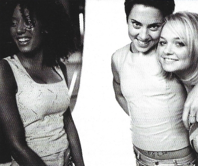 ELLE_UK_January_2000_281129.jpg