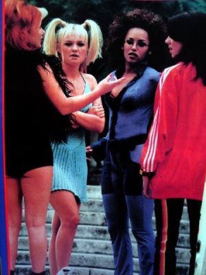 Spiceworld_The_Movie_-_Behind_The_Scenes_2825329.jpg