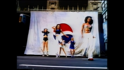 Pepsi_Advert_-_00260.jpg