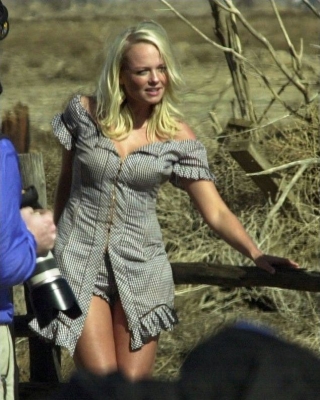 Emma_-_A_Girl_Like_Me_-_What_Took_You_So_Long_283629.jpg