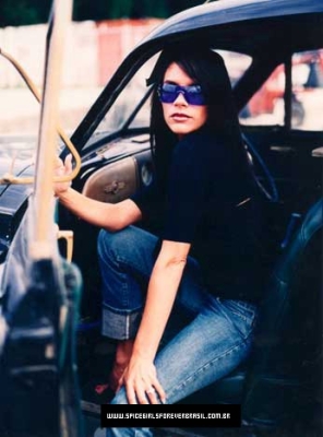2000_-_Set_3_28929.jpg