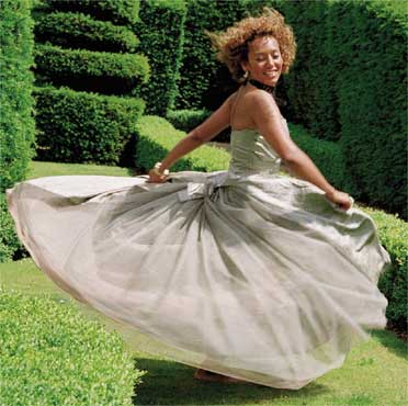 Mel_B_-_2001_Set_3_28229.jpg