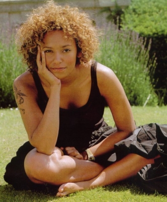 Mel_B_-_2001_Set_3_28429.jpg