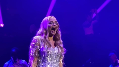 2019_-_Performances-_Emma_Bunton_s_Christmas_Party_282029.jpg