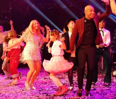 2019_-_Performances-_Emma_Bunton_s_Christmas_Party_286229.jpg