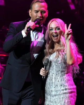 2019_-_Performances-_Emma_Bunton_s_Christmas_Party_286529.jpg