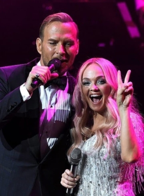 2019_-_Performances-_Emma_Bunton_s_Christmas_Party_287329.jpg