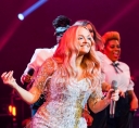 Filename=2019_-_Performances-_Emma_Bunton_s_Christmas_Party_28529.jpg
Filesize=218KiB
Dimensions=888x819
Date added=Aug 07, 2025 2019_-_Performances-_Emma_Bunton_s_Christmas_Party_28529.jpg
