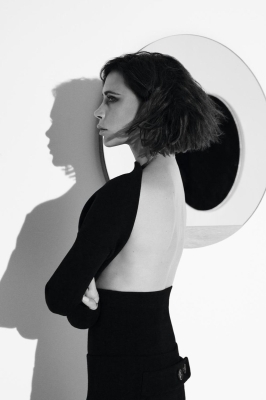 2017_-_Victoria_Set_7_28129.jpg