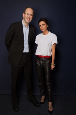 2017_-_Victoria_Set_9.jpg