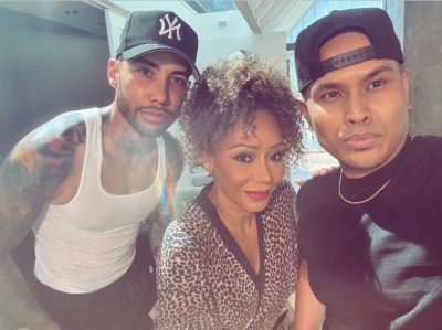 Mel_B_-_AGT_Season_20_-_Backstage_28529.jpg