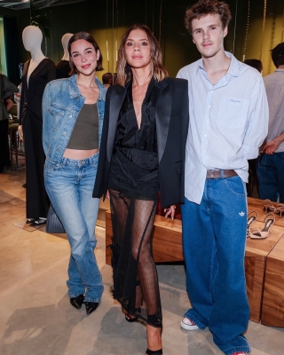 Victoria_-_Dover_Street_Flagship_Store_Isa_Grutman_Jewellery_Showing_2025_28229.jpg