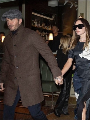 Click to view full size image
==============
Emma_-_Stranger_Things_Season_5_UK_Special_Screening2025_28429.jpg Emma_-_Stranger_Things_Season_5_UK_Special_Screening2025_28429.jpg