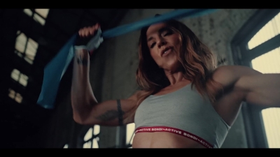 Click to view full size image
==============
Mel_C_-_Sweat_-00589~0.jpg Mel_C_-_Sweat_-00589~0.jpg