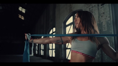 Click to view full size image
==============
Mel_C_-_Sweat_-00632~0.jpg Mel_C_-_Sweat_-00632~0.jpg