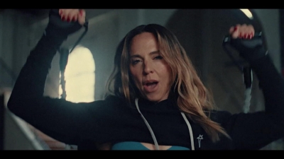 Click to view full size image
==============
Mel_C_-_Sweat_-01159.jpg Mel_C_-_Sweat_-01159.jpg