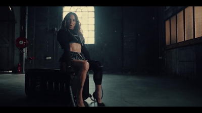 Click to view full size image
==============
Mel_C_-_Sweat_-01198.jpg Mel_C_-_Sweat_-01198.jpg