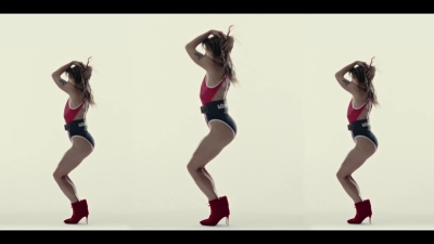 Click to view full size image
==============
Mel_C_-_Sweat_-01219.jpg Mel_C_-_Sweat_-01219.jpg