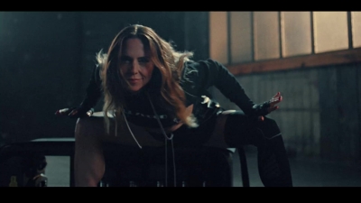 Click to view full size image
==============
Mel_C_-_Sweat_-01454.jpg Mel_C_-_Sweat_-01454.jpg