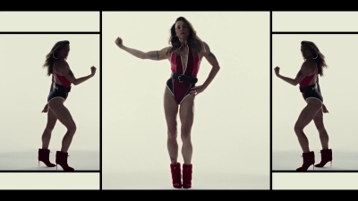 Click to view full size image
==============
Mel_C_-_Sweat_-01776.jpg Mel_C_-_Sweat_-01776.jpg