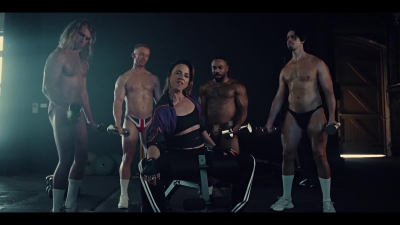 Click to view full size image
==============
Mel_C_-_Sweat_-01884.jpg Mel_C_-_Sweat_-01884.jpg