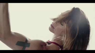 Click to view full size image
==============
Mel_C_-_Sweat_-02144.jpg Mel_C_-_Sweat_-02144.jpg