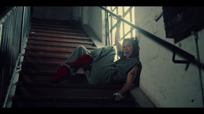 Click to view full size image
==============
Mel_C_-_Sweat_-02289.jpg Mel_C_-_Sweat_-02289.jpg