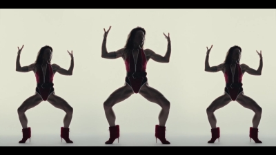 Click to view full size image
==============
Mel_C_-_Sweat_-02413.jpg Mel_C_-_Sweat_-02413.jpg