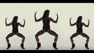 Click to view full size image
==============
Mel_C_-_Sweat_-02416.jpg Mel_C_-_Sweat_-02416.jpg